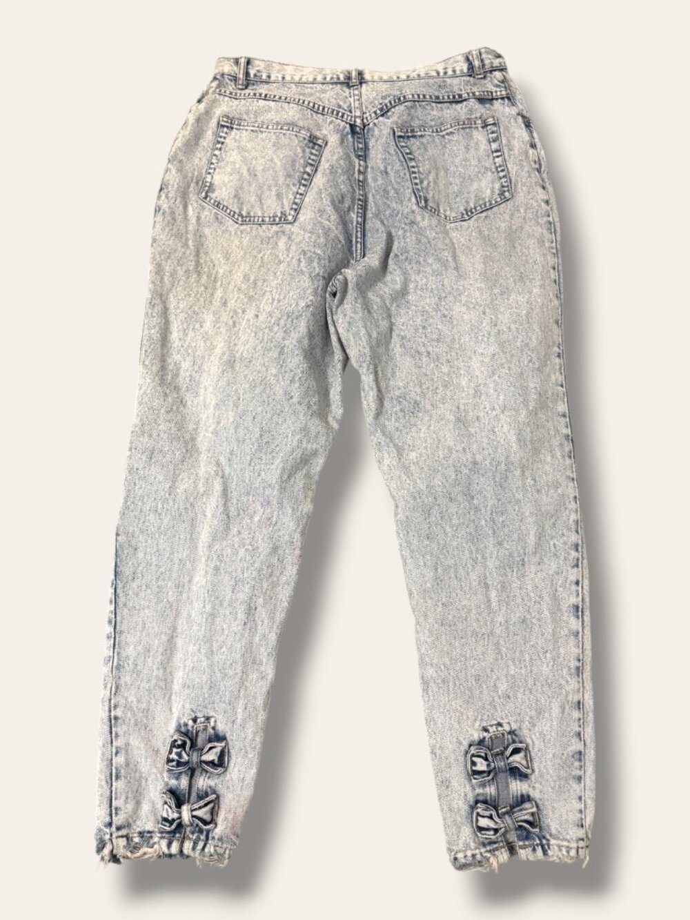 Gitano Jeans Women 34 Acid Wash Distressed Bow Back Raw Hem Tapered Frayed Ankle - Picture 3 of 13